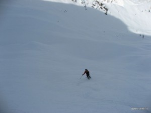Scialpinismo in polvere nelle Maddalene