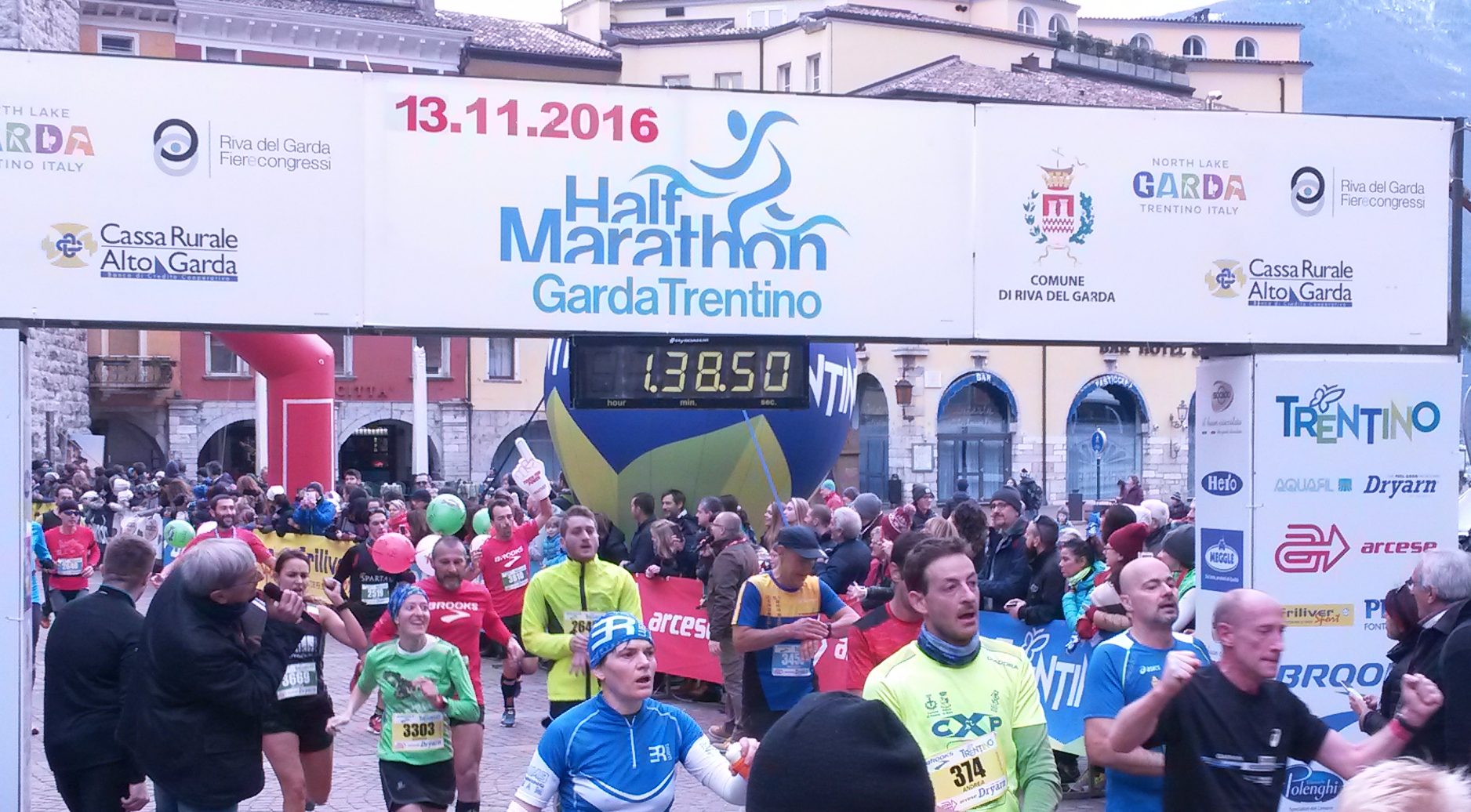 Arrivo Garda Trentino Half Marathon 2016
