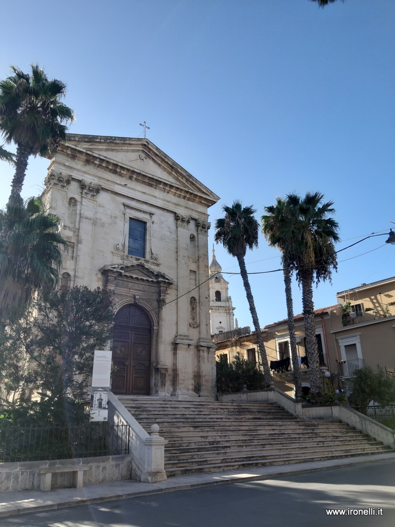 Ci beviamo un caffè nella Cosimo deserta