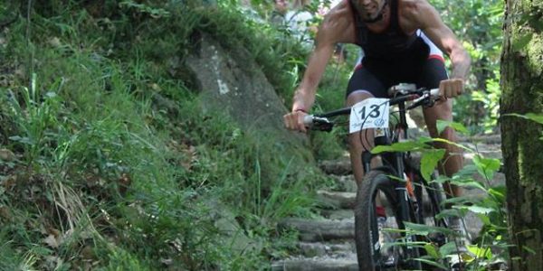 Triathlon Cross Lago moro discesa MTB